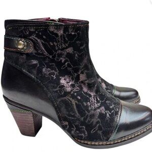 L'Artiste Boots Socute Metallic printed microsuede wrapped upper,